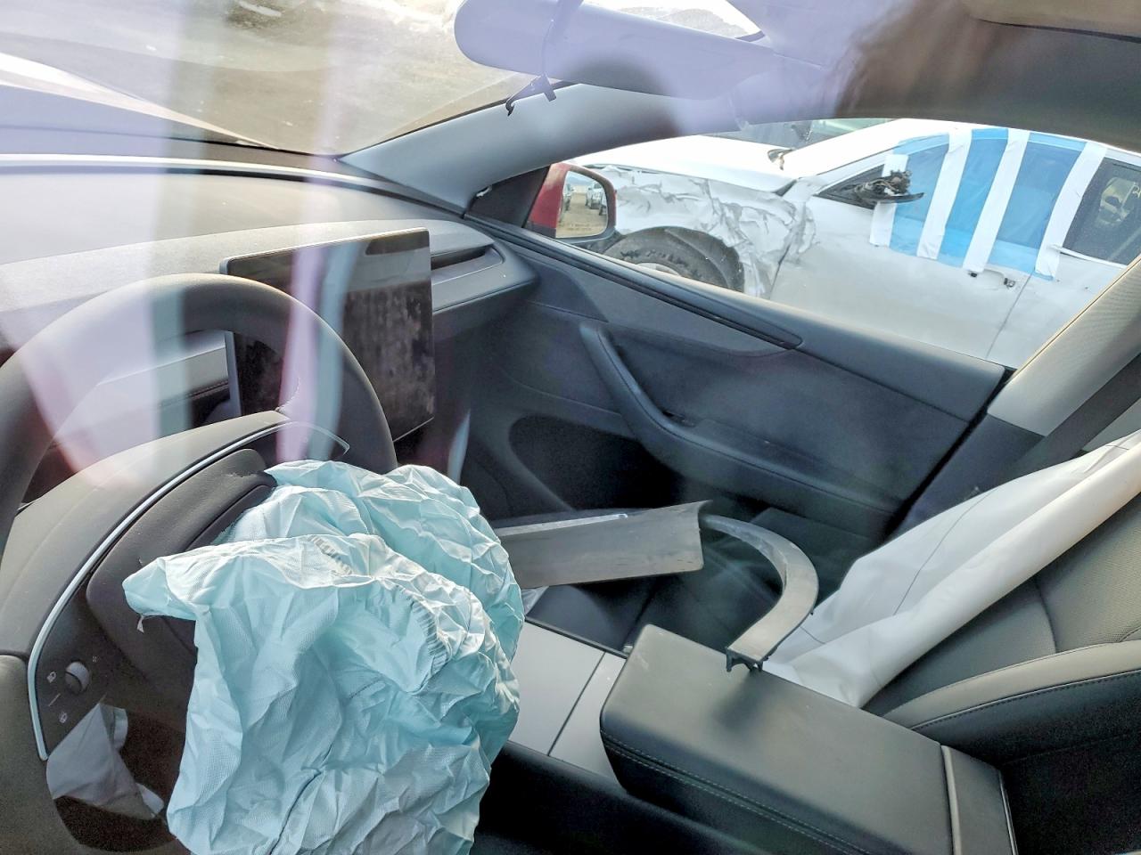 2026 Tesla Model y VIN 7SAYGDEE3TF360897 photo 9