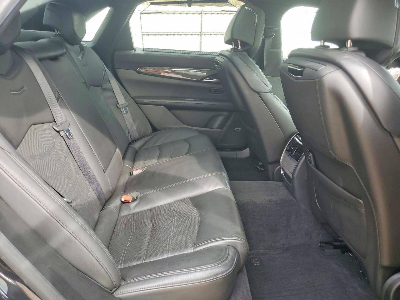 2019 Cadillac Ct6 VIN 1G6KW5RJ4KU140048 photo 10