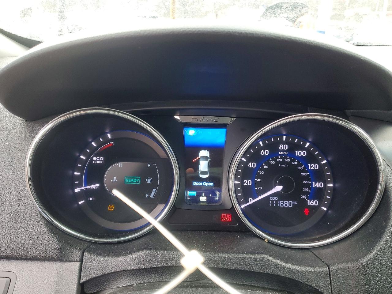 2014 Hyundai Sonata hybrid VIN KMHEC4A40EA110064 photo 9
