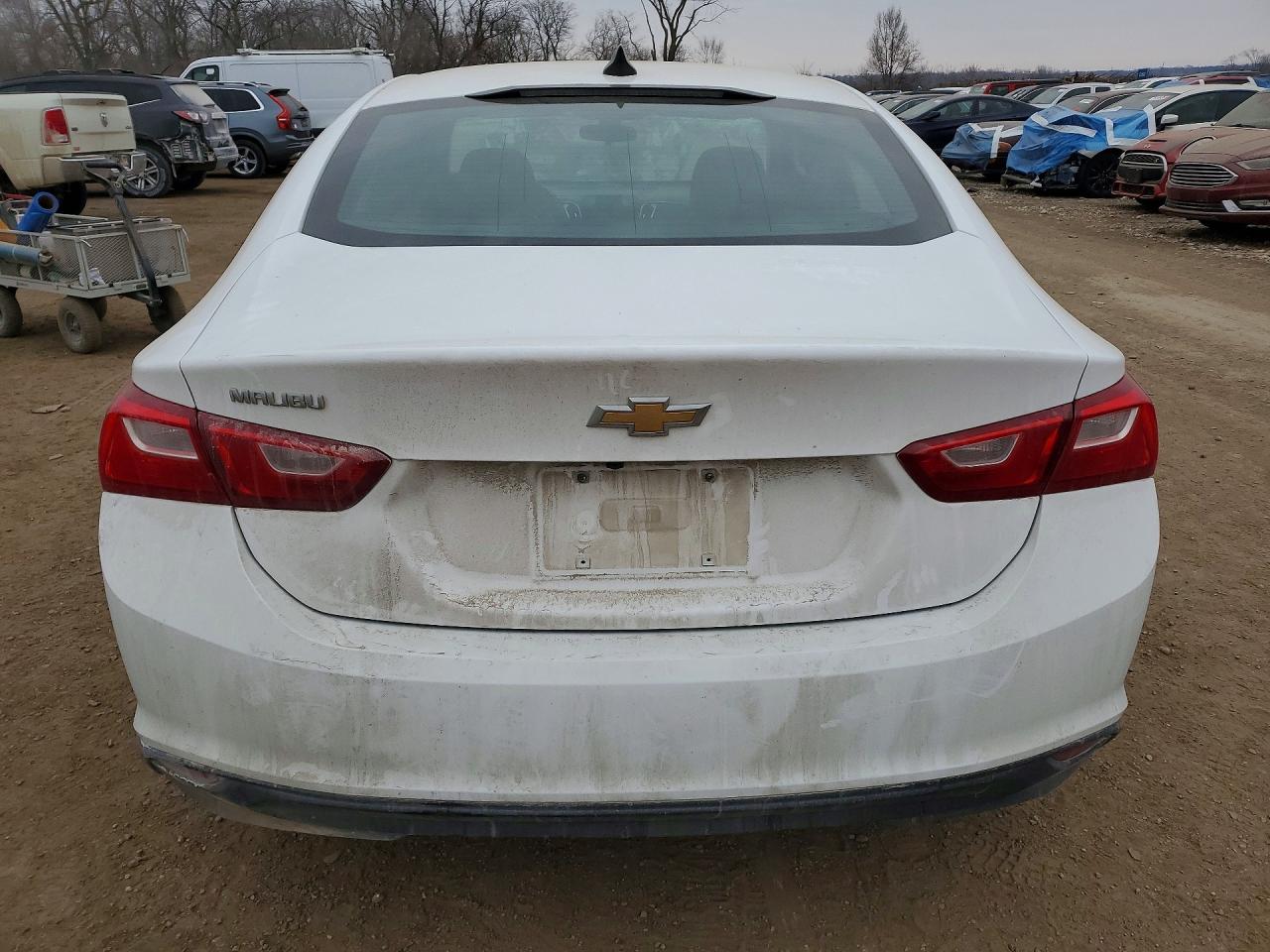 2020 Chev Malibu VIN 1G1ZB5ST8LF087503 photo 6