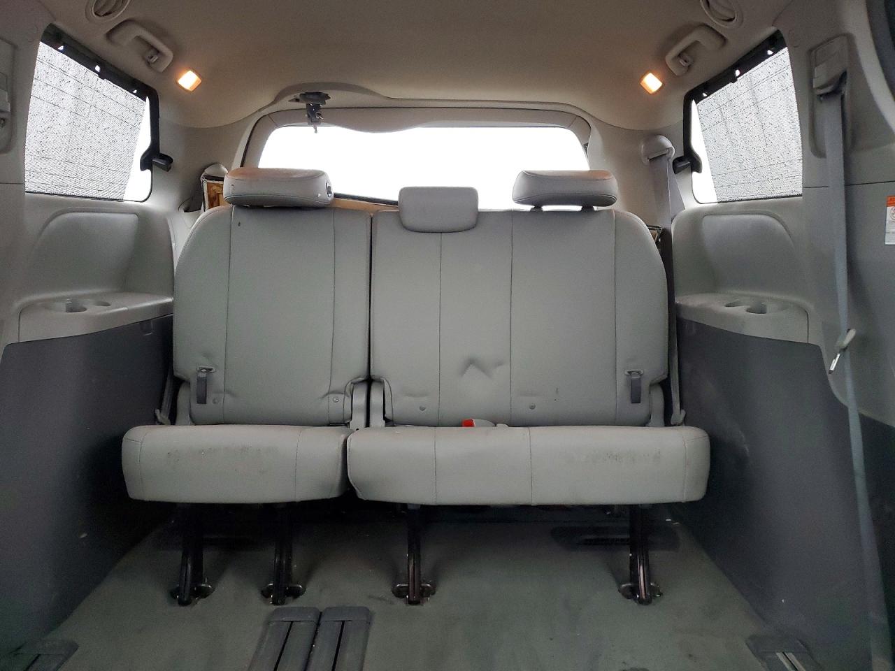 2017 Toyota All models VIN 5TDYZ3DC9HS861216 photo 10