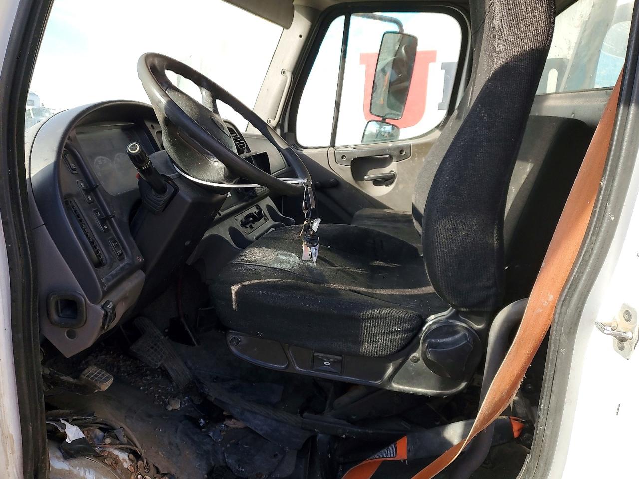 2018 FREIGHTLINER All other VIN 3ALACWFD5JDJM5587 photo 7
