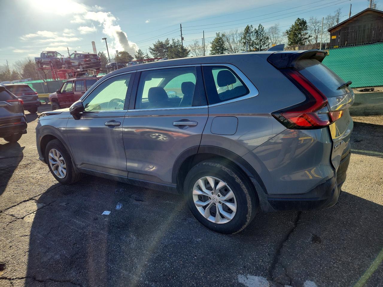 2024 Honda Crv VIN 2HKRS4H2XRH424266 photo 2