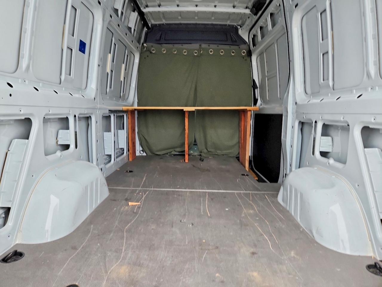 2024 Mercedes Sprinter VIN W1Y4NBHY9RT161379 photo 10