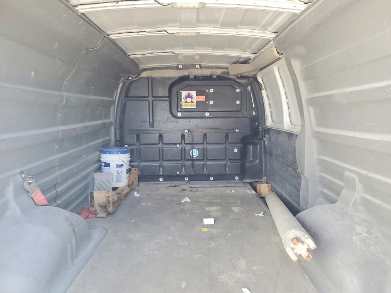 2017 CHEVROLET Express g2 VIN 1GCWGAF13H1325386 photo 10