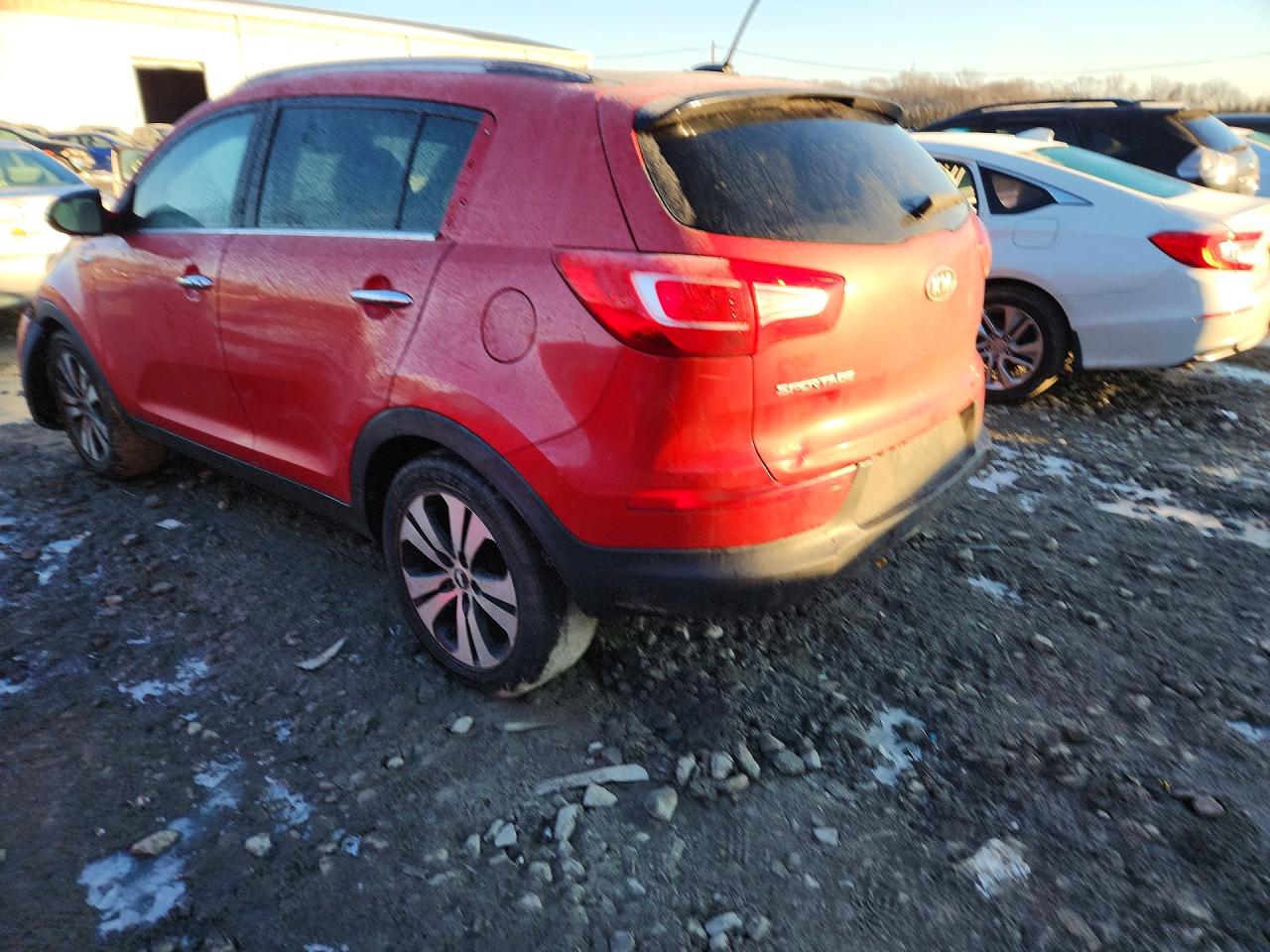 2012 Kia Sportage VIN KNDPCCA2XC7199819 photo 2