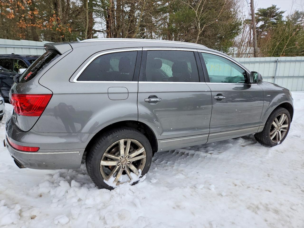 2014 Audi Q7 VIN WA1LGAFE6ED019826 photo 3