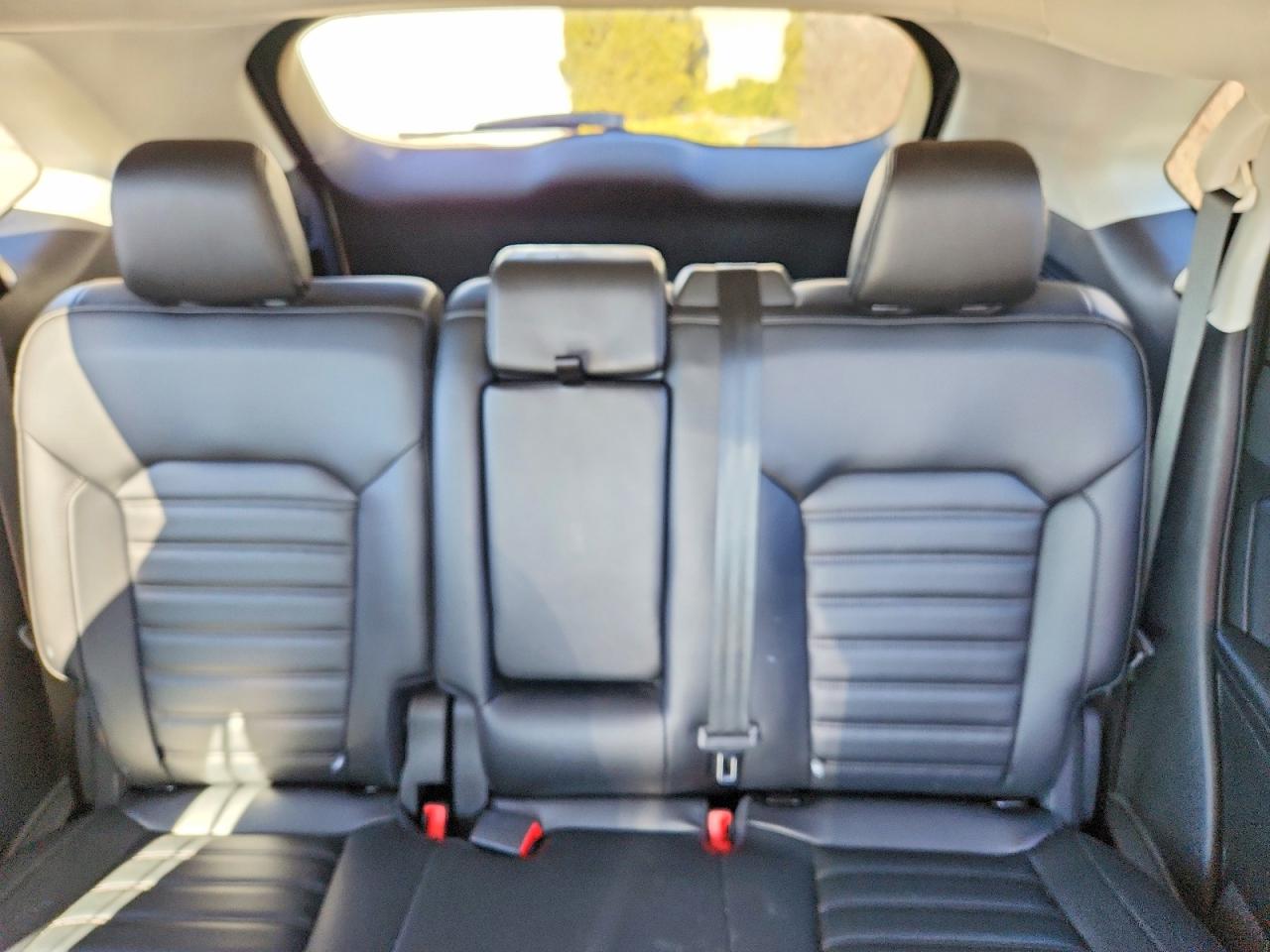 2023 Ford Edge VIN 2FMPK4J96PBA40035 photo 10