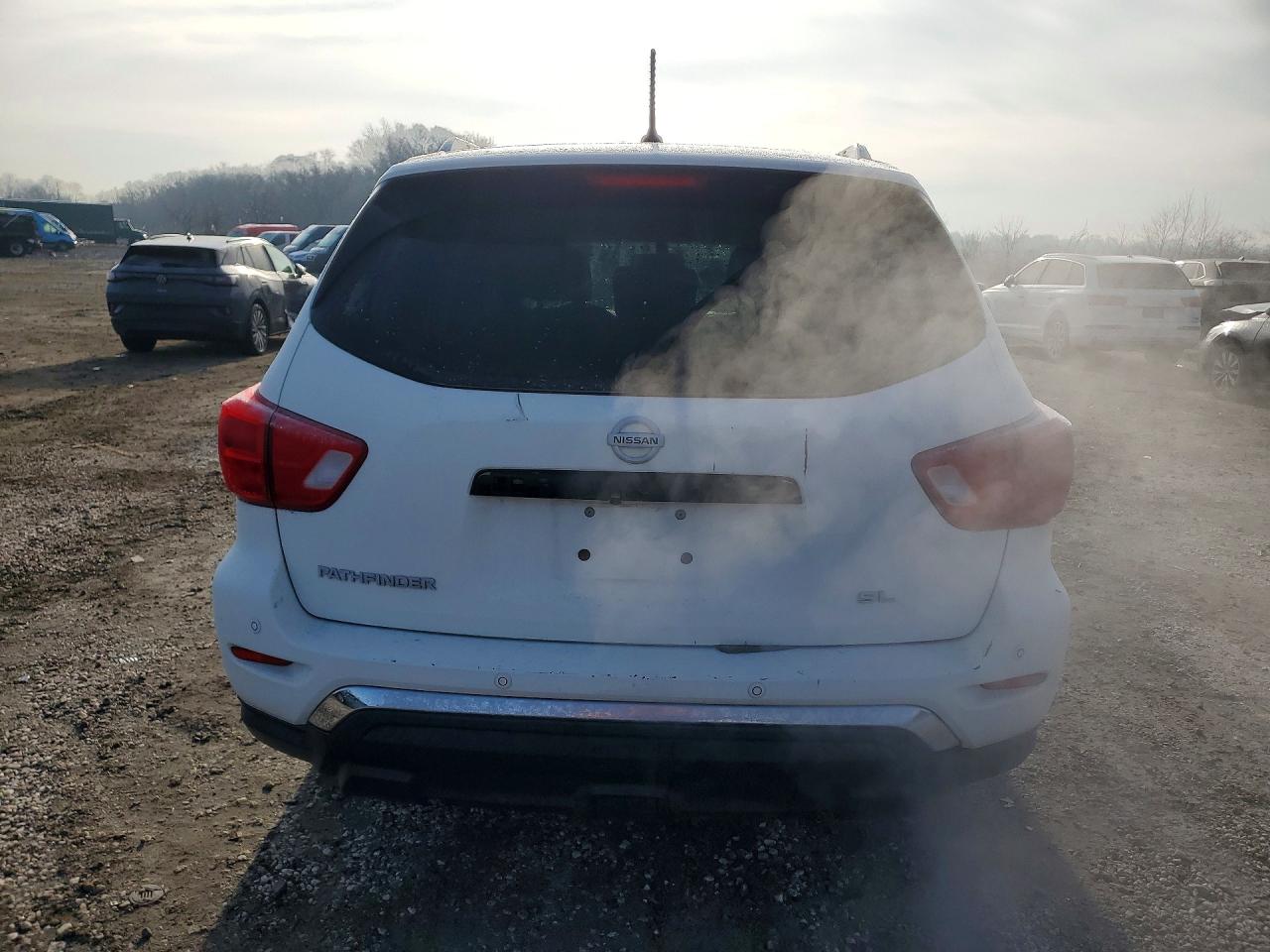 2017 Nissan Pathfinder VIN 5N1DR2MN3HC616211 photo 6