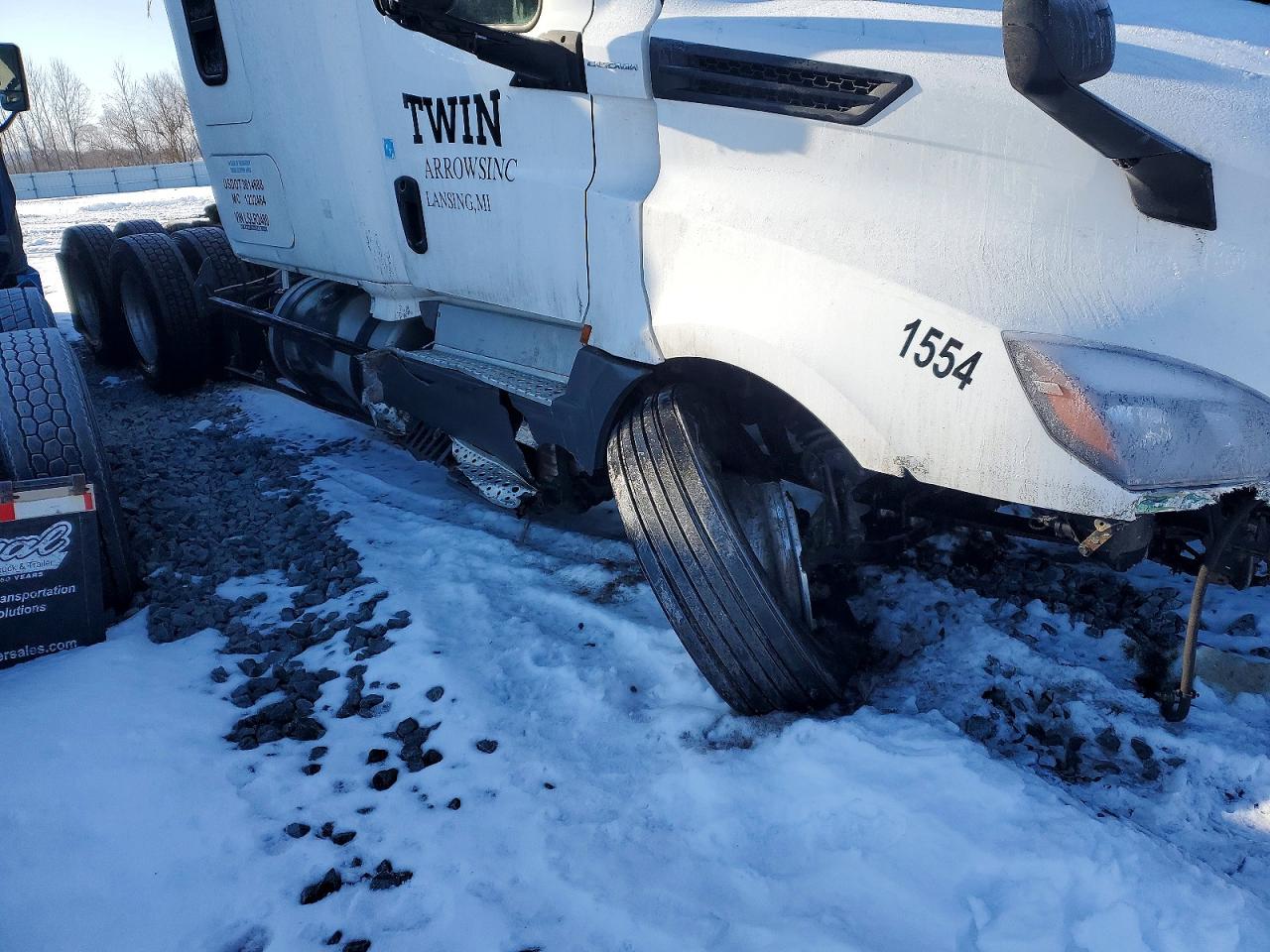 2020 FREIGHTLINER All other VIN 3AKJHHDR7LSLR2480 photo 9