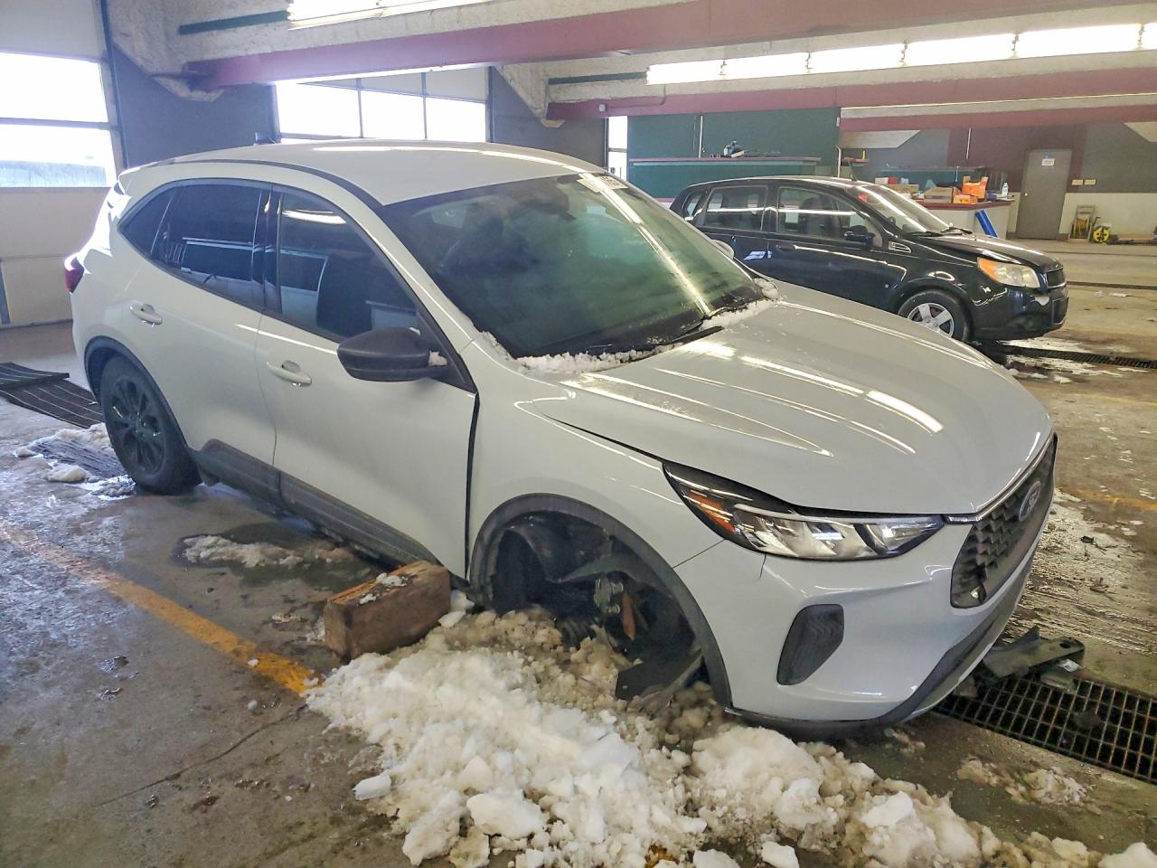 2025 Ford Escape act VIN 1FMCU0GN4SUA70045 photo 4