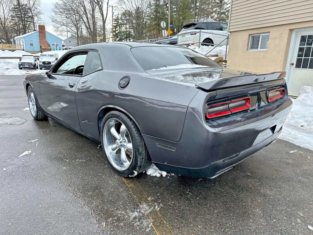 2018 DODGE Challenger VIN 2C3CDZBT8JH141994 photo 2