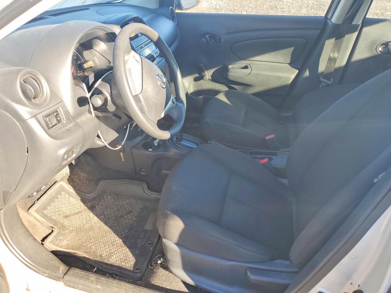 2017 NISS Versa VIN 3N1CN7AP7HL858313 photo 7