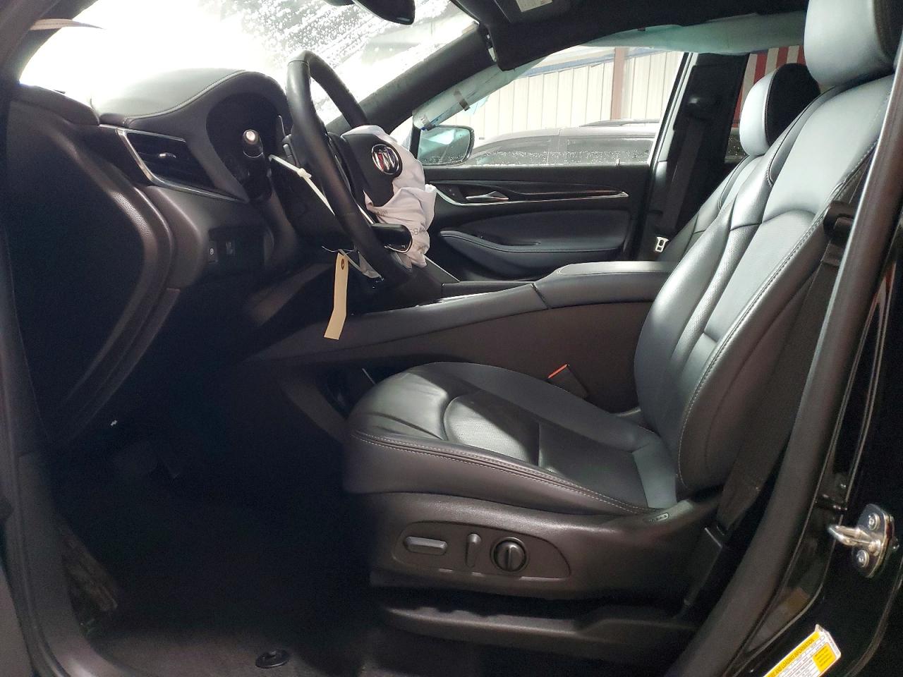 2022 Buick Enclave VIN 5GAEVAKWXNJ117327 photo 7