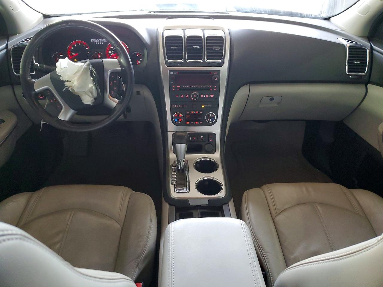 2010 GMC Acadia VIN 1GKLRMEDXAJ146900 photo 8