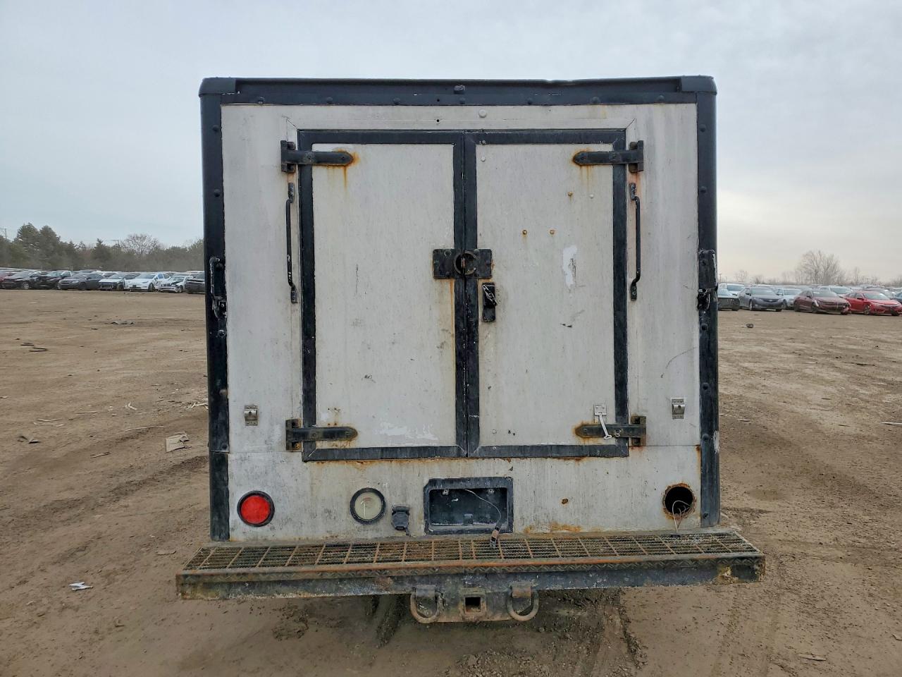 2005 CHEV Express VIN 1GBHG31U551225523 photo 6