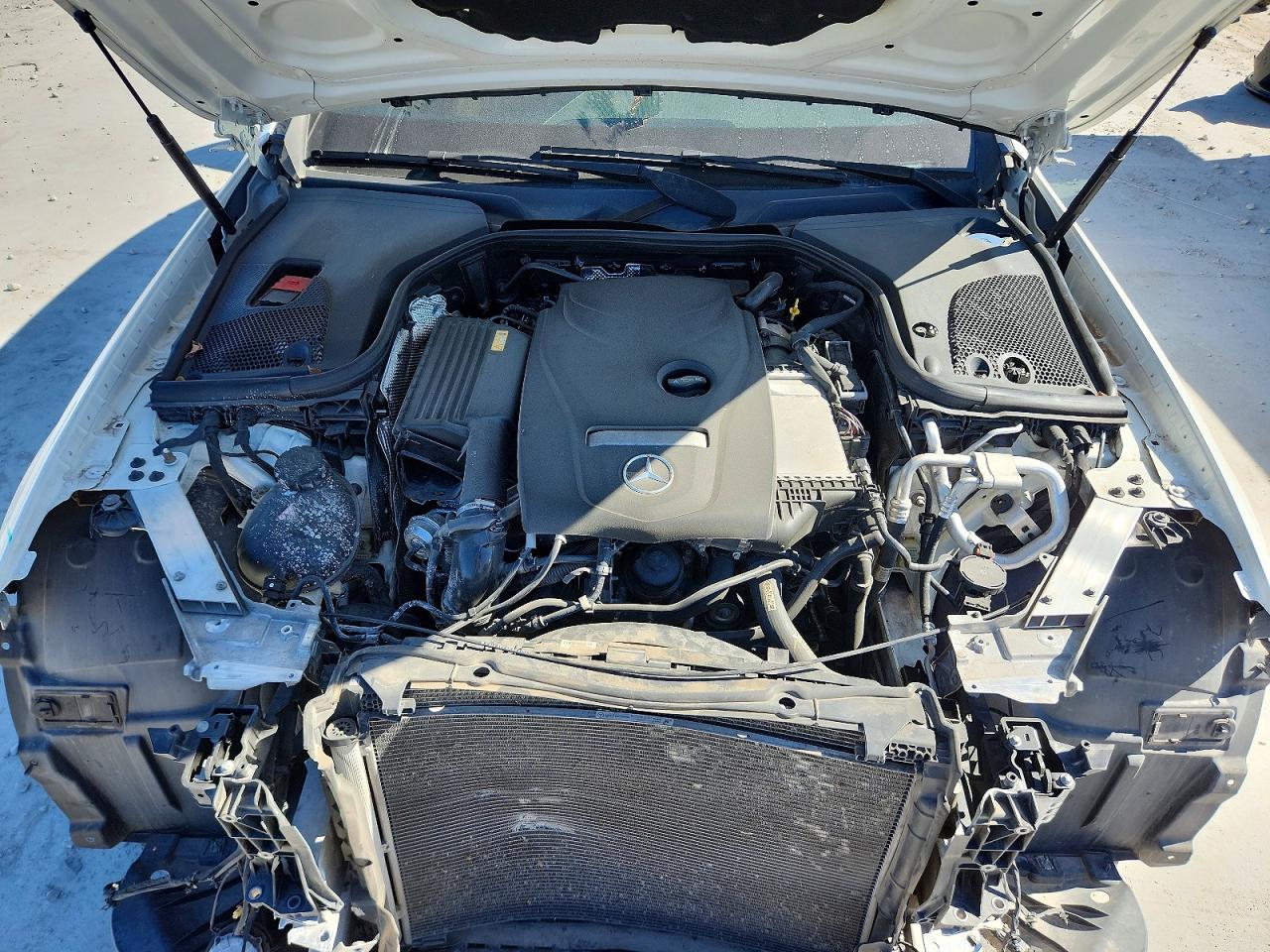 2017 Mercedes E-class VIN WDDZF4JB8HA075053 photo 11