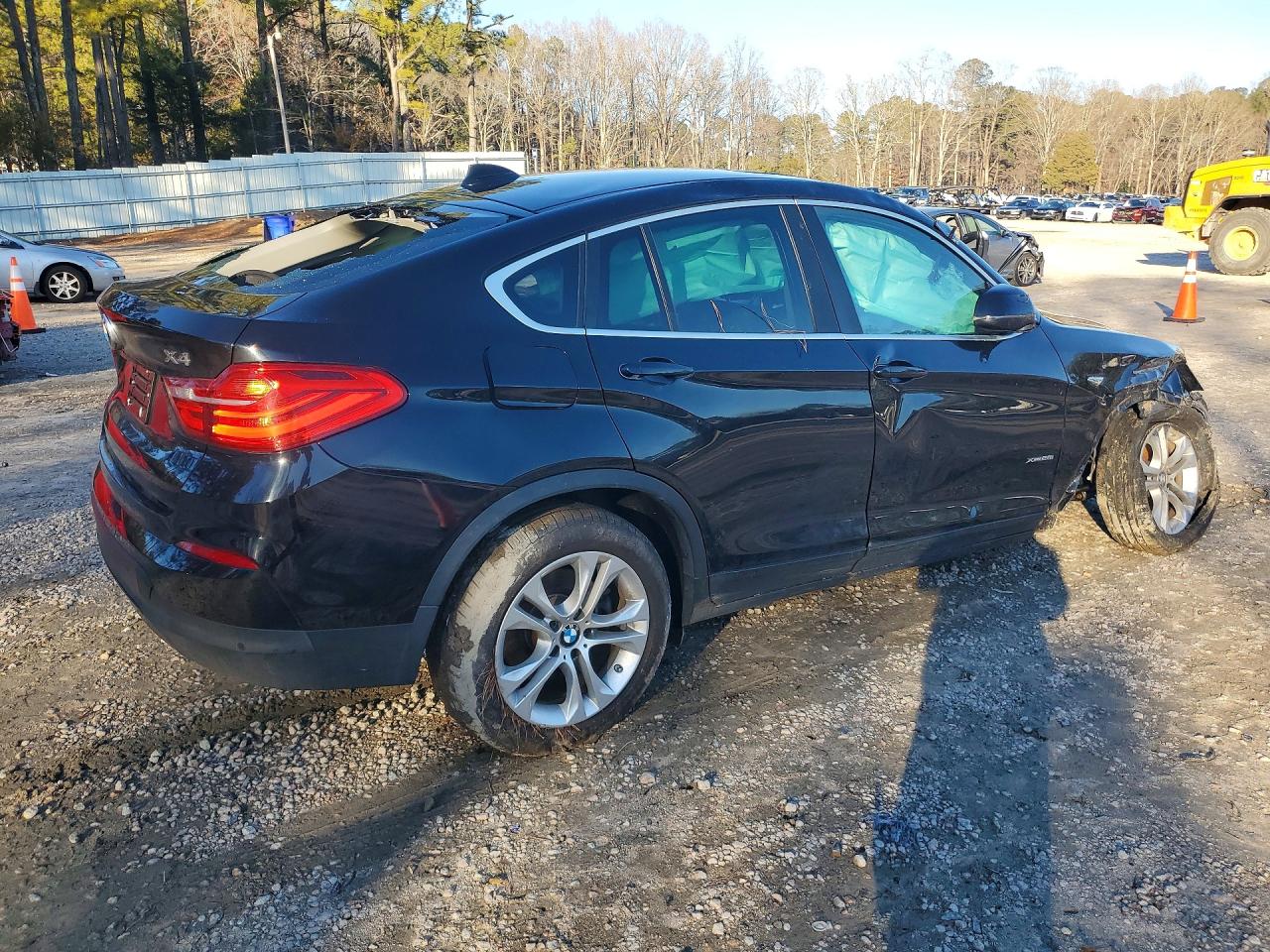 2015 BMW X4 VIN 5UXXW3C5XF0M87981 photo 3