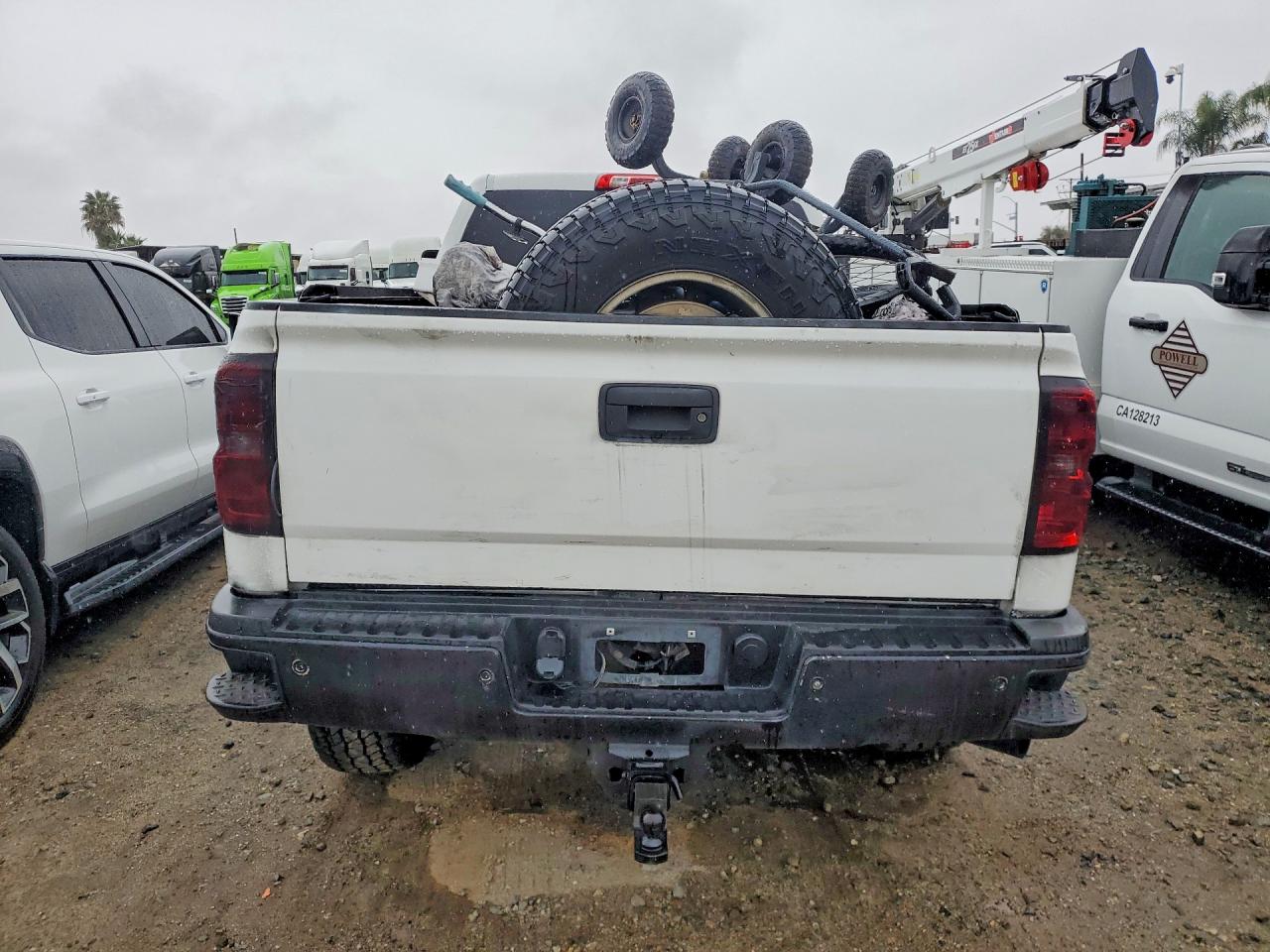 2015 Chevrolet All models VIN 1GC1KWE86FF105843 photo 6