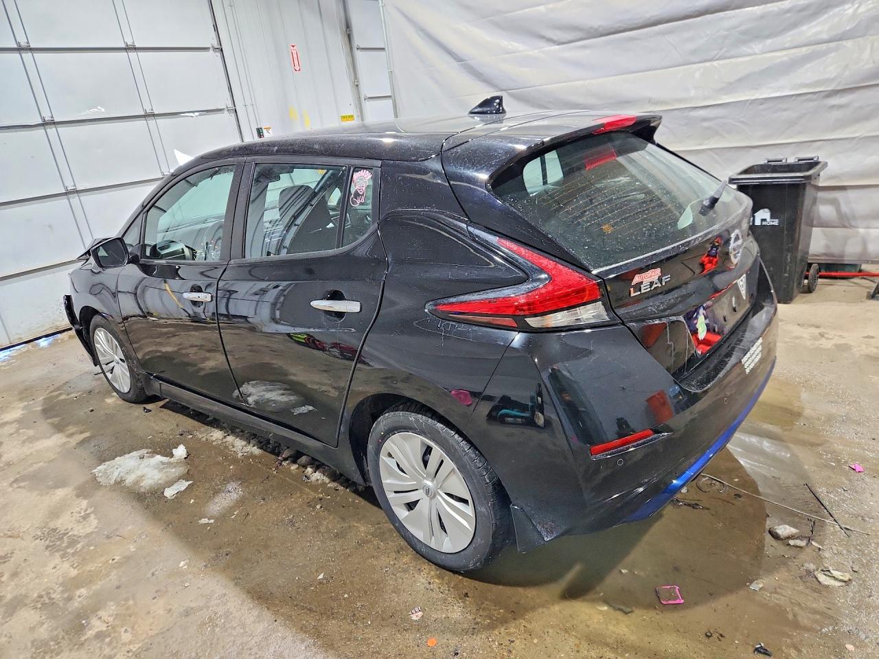 2020 Nissan Leaf VIN 1N4AZ1BP8LC302669 photo 2