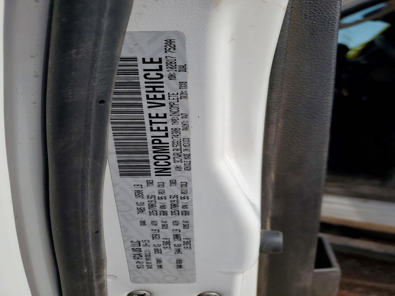 2016 Ram 4500 VIN 3C7WRLBL5GG174308 photo 12
