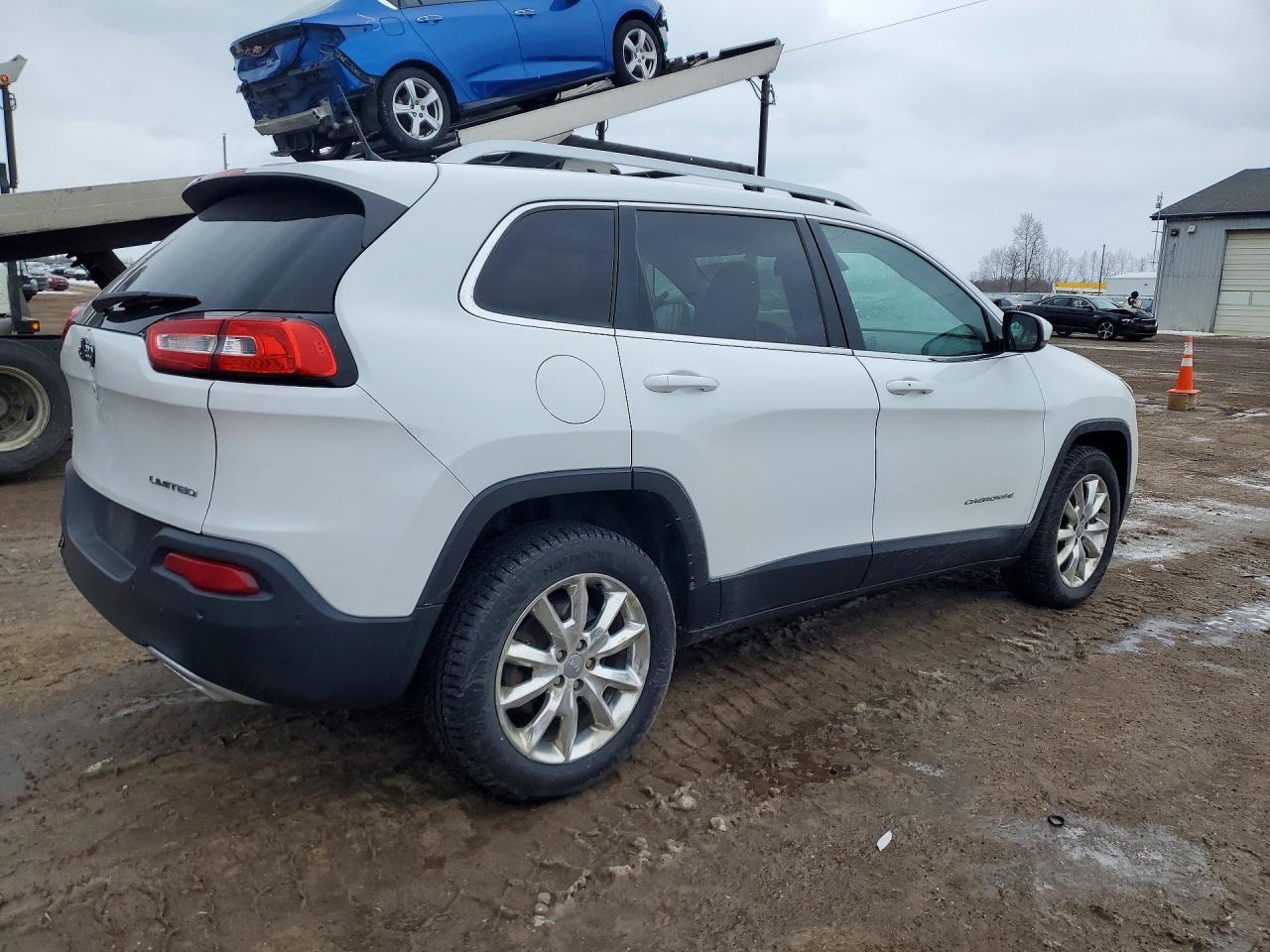 2015 Jeep Grand cher VIN 1C4PJMDS8FW622348 photo 3