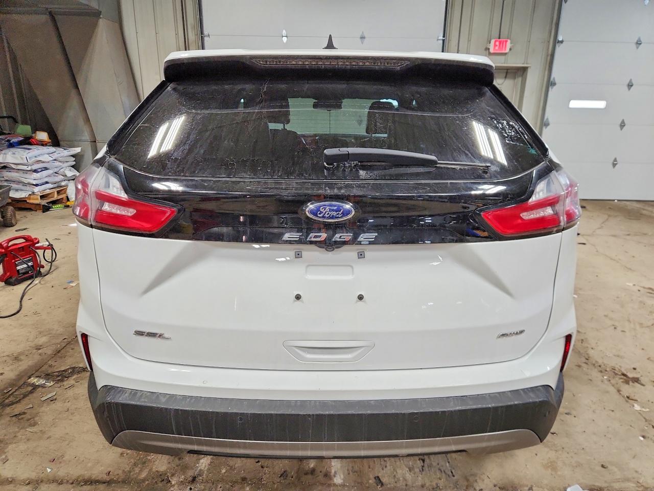 2024 Ford Edge VIN 2FMPK4J9XRBA82324 photo 6