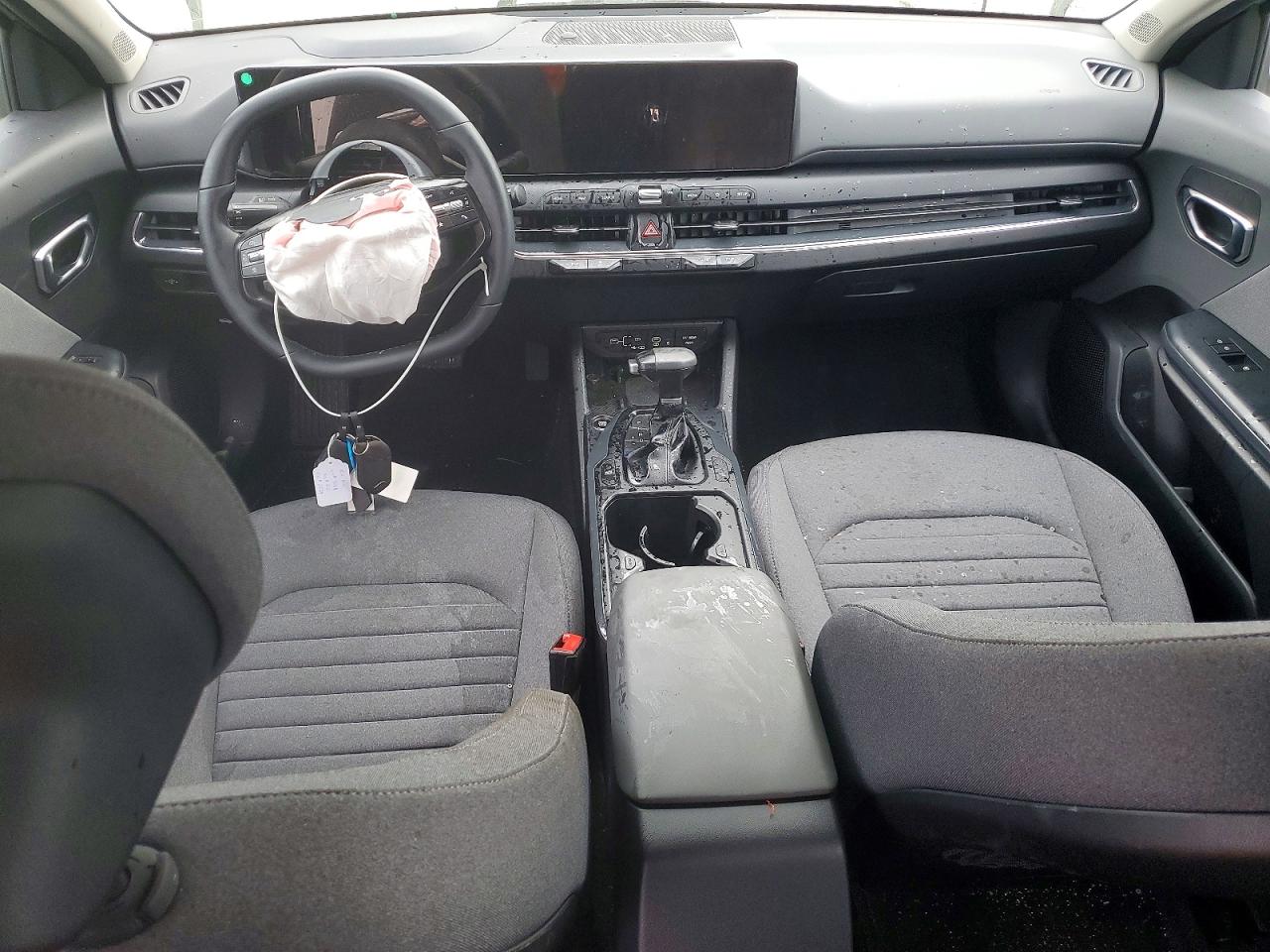 2025 Kia K4 ex VIN 3KPFU4DE2SE177039 photo 8