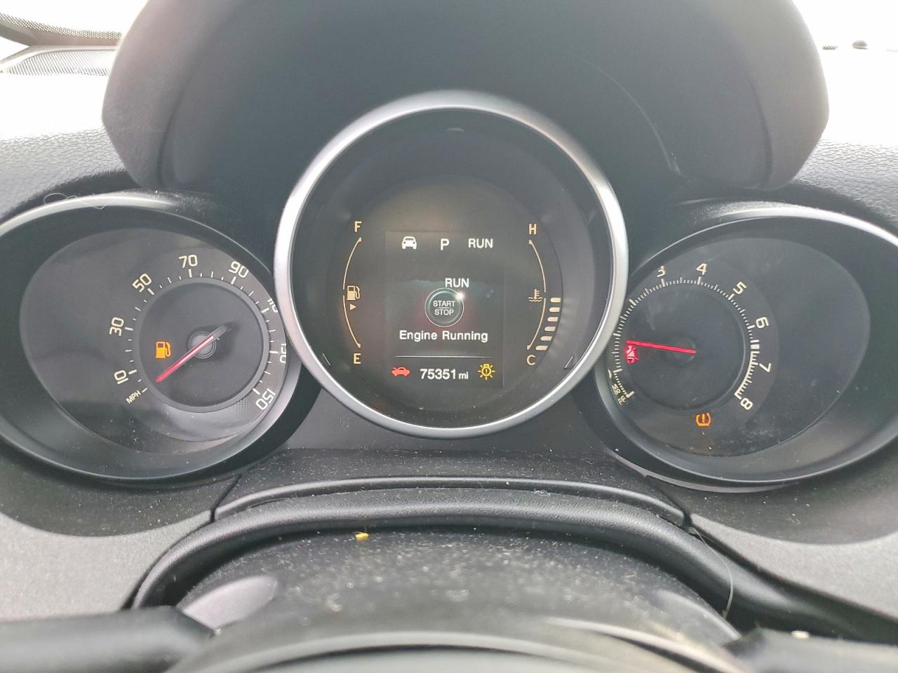 2016 Fiat 500x VIN ZFBCFYET3GP408445 photo 9