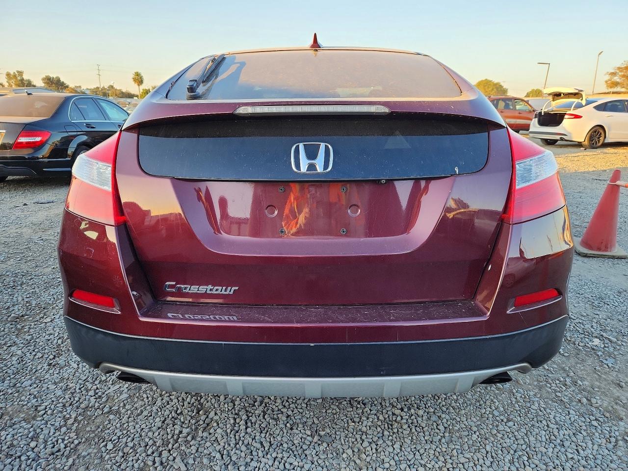 2015 Honda Crosstour VIN 5J6TF3H52FL001746 photo 6