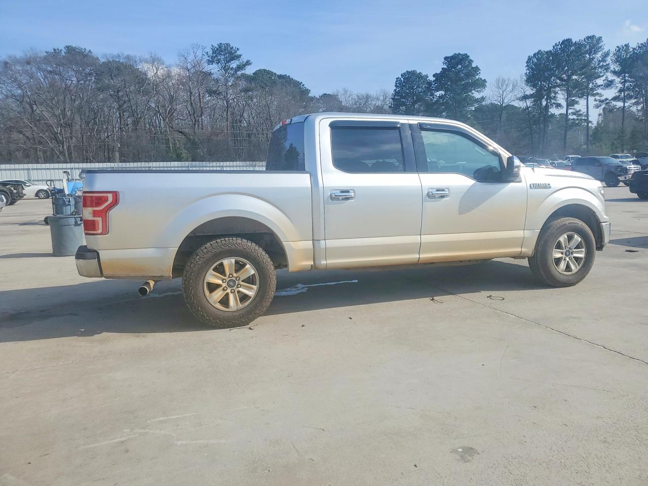 2018 Ford F-150 VIN 1FTEW1C56JFB87468 photo 3
