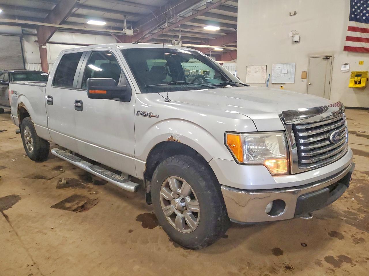 2011 Ford F150 VIN 1FTFW1EF5BKD14780 photo 4