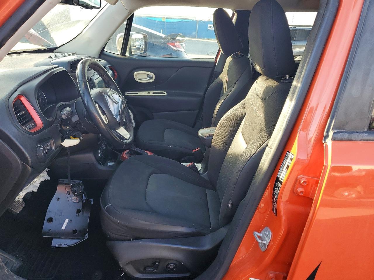 2017 Jeep Renegade VIN ZACCJBCB4HPE76647 photo 7