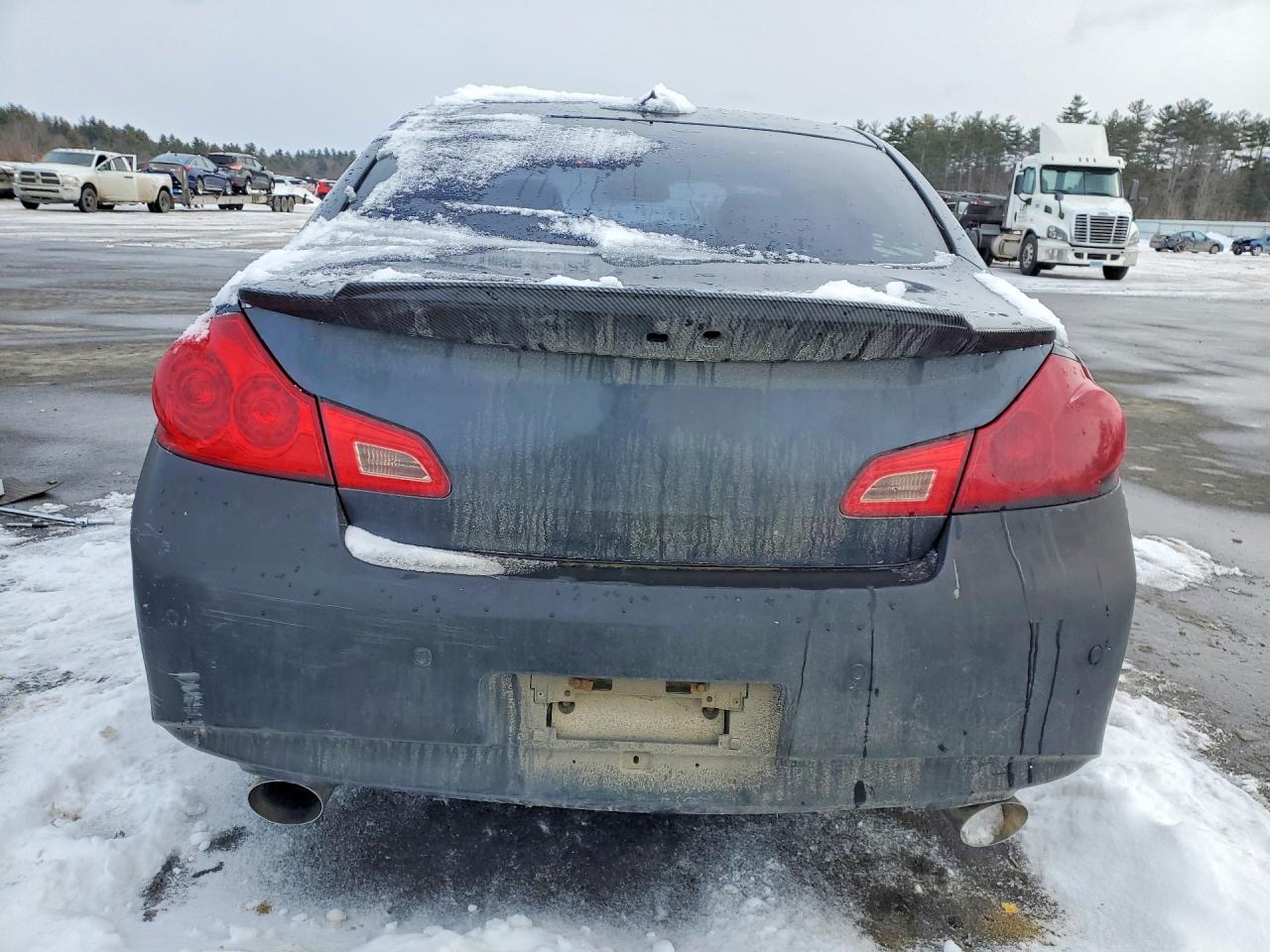 2011 Infiniti G37 VIN JN1CV6APXBM301256 photo 6