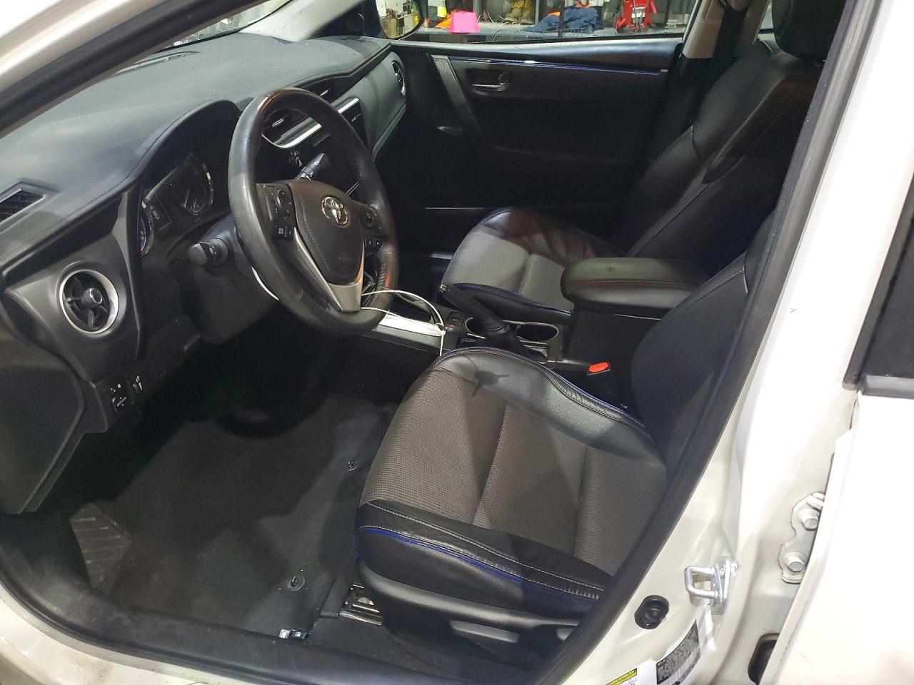 2017 TOYOTA Corolla VIN 5YFBURHE0HP617840 photo 7