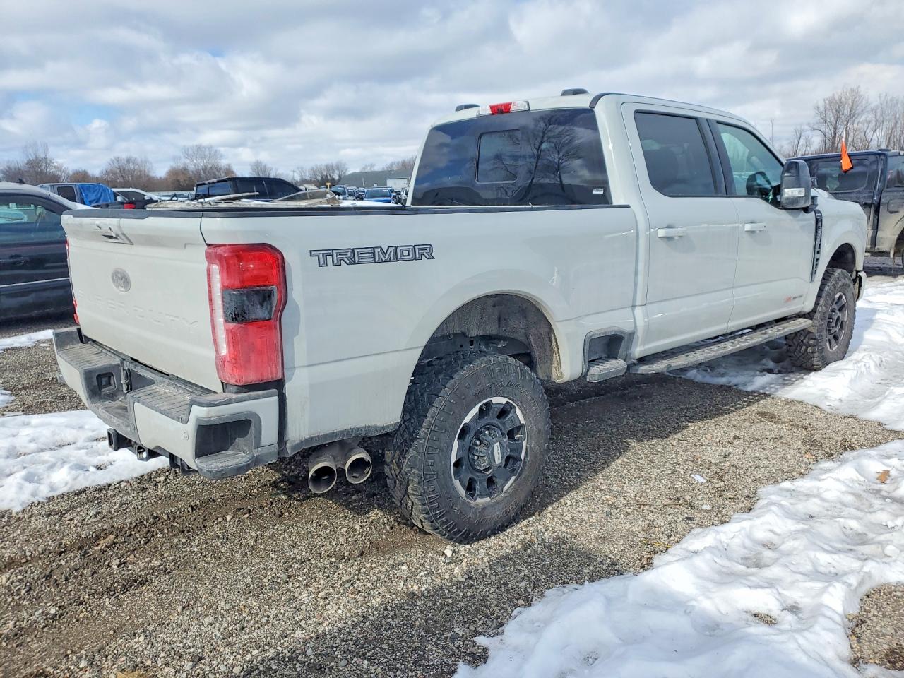 2025 Ford F350 VIN 1FT8W3BM2SEC21768 photo 3
