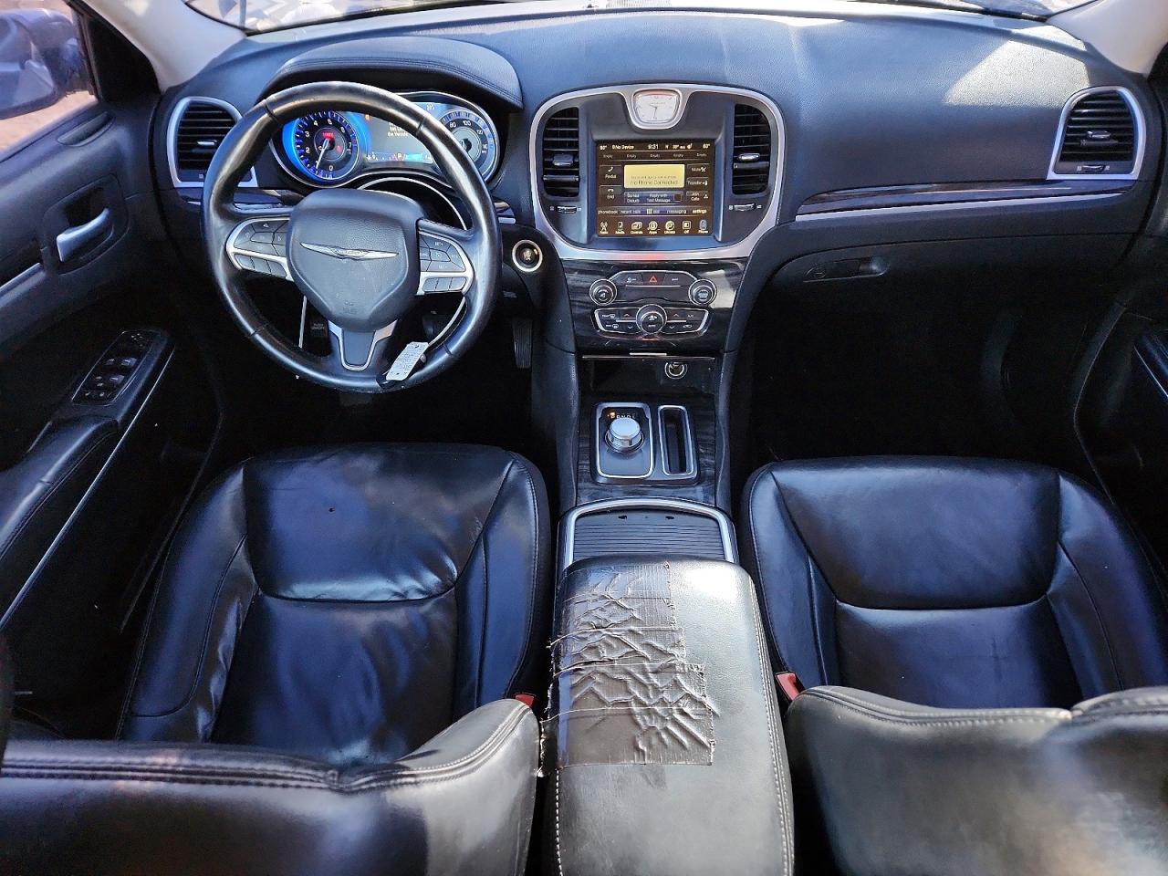 2016 Chrysler 300 VIN 2C3CCAAG5GH243769 photo 8