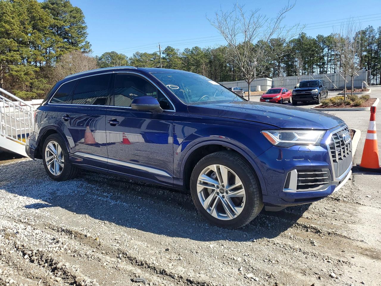 2021 Audi Q7 VIN WA1LXAF79MD025118 photo 4