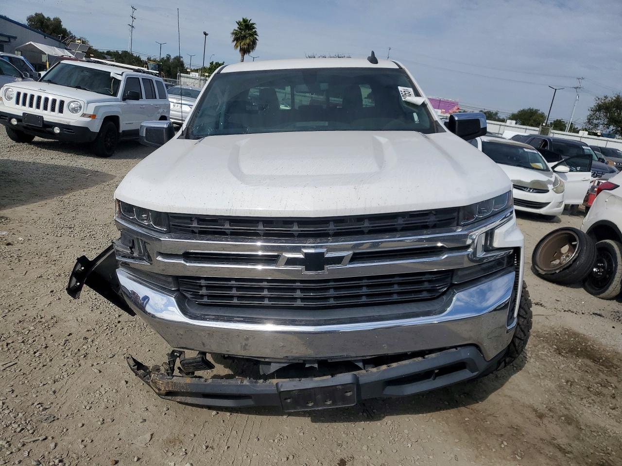 2020 Chev All models VIN 3GCPWCET5LG225449 photo 5