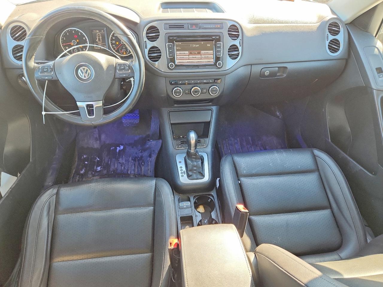2015 Volkswagen Tiguan VIN WVGHV7AXXFW500659 photo 8