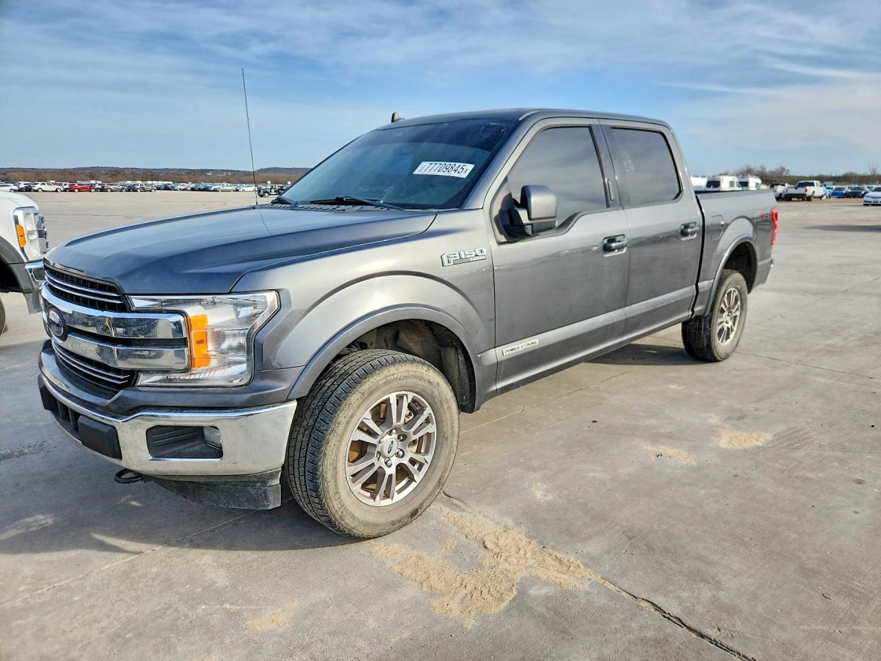 2019 Ford F150 laria VIN 1FTFW1E12KFC64739 photo 1