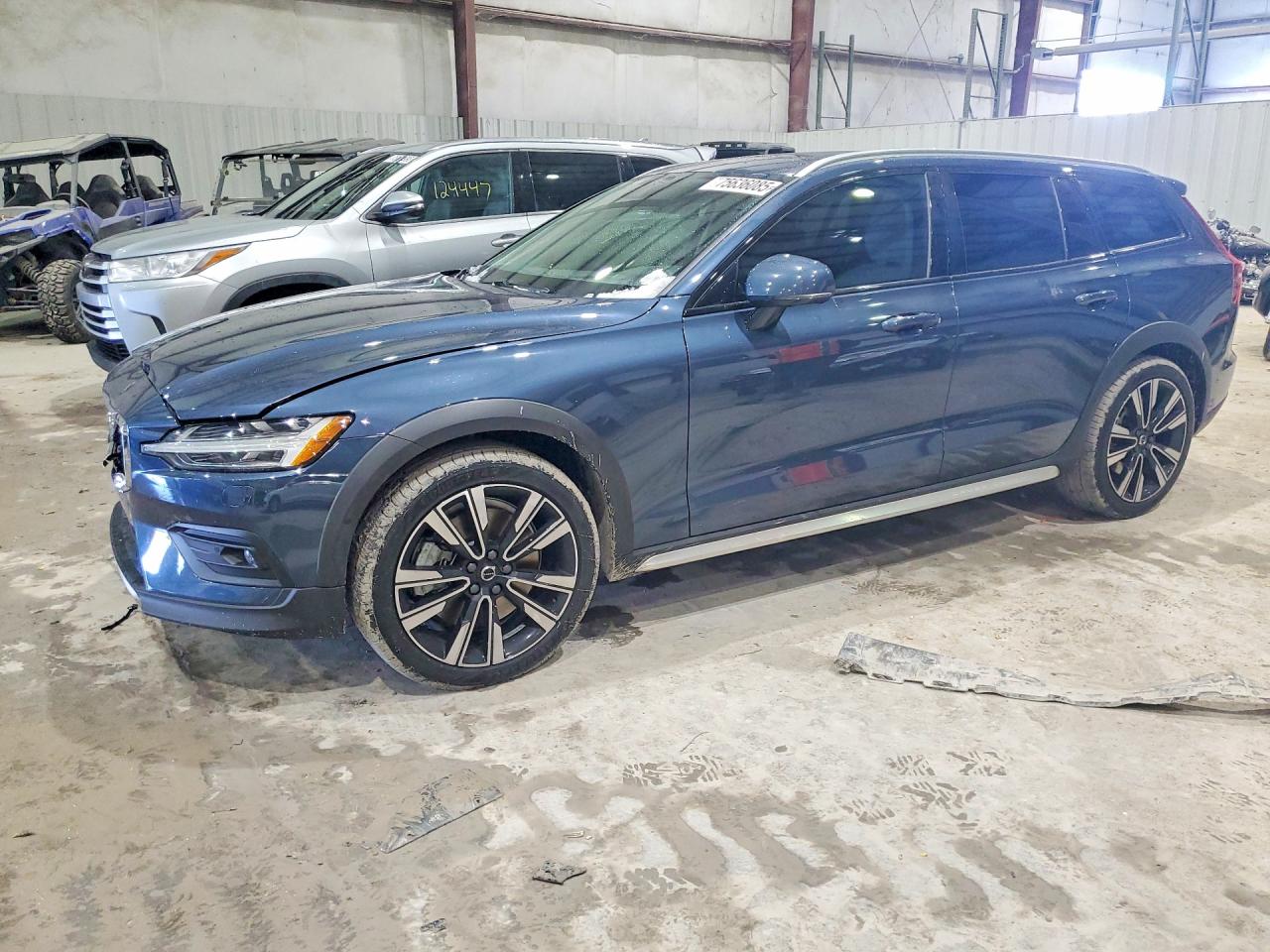2020 Volvo V60 VIN YV4102WK1L1048787 photo 1