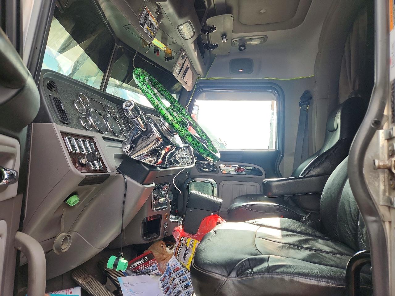 2021 PETERBILT All models VIN 1XPXP49X7MD742975 photo 5