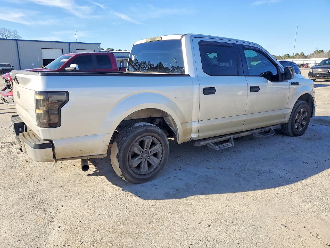 2015 Ford F-150 VIN 1FTEW1CPXFFD02209 photo 3