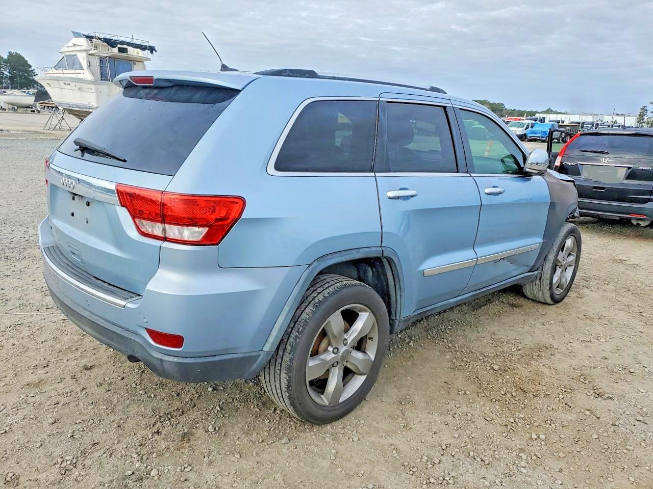 2013 JEEP Grand cher VIN 1C4RJECG8DC612638 photo 3