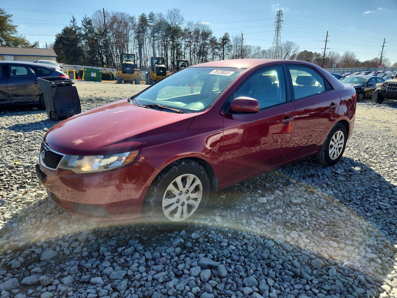 2011 Kia Forte VIN KNAFU4A21B5892042 photo 1