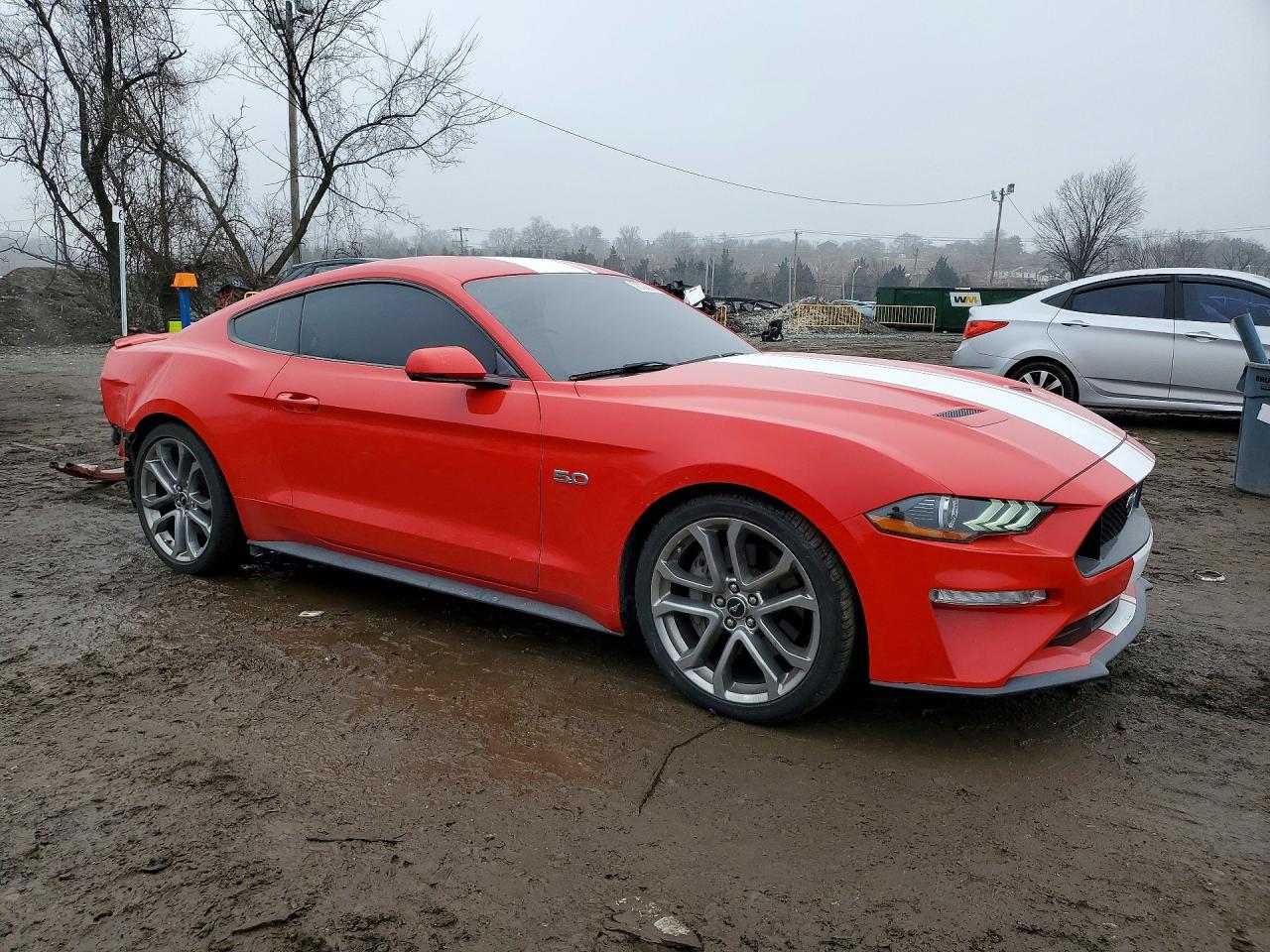 2019 Ford Mustang VIN 1FA6P8CF1K5164227 photo 4