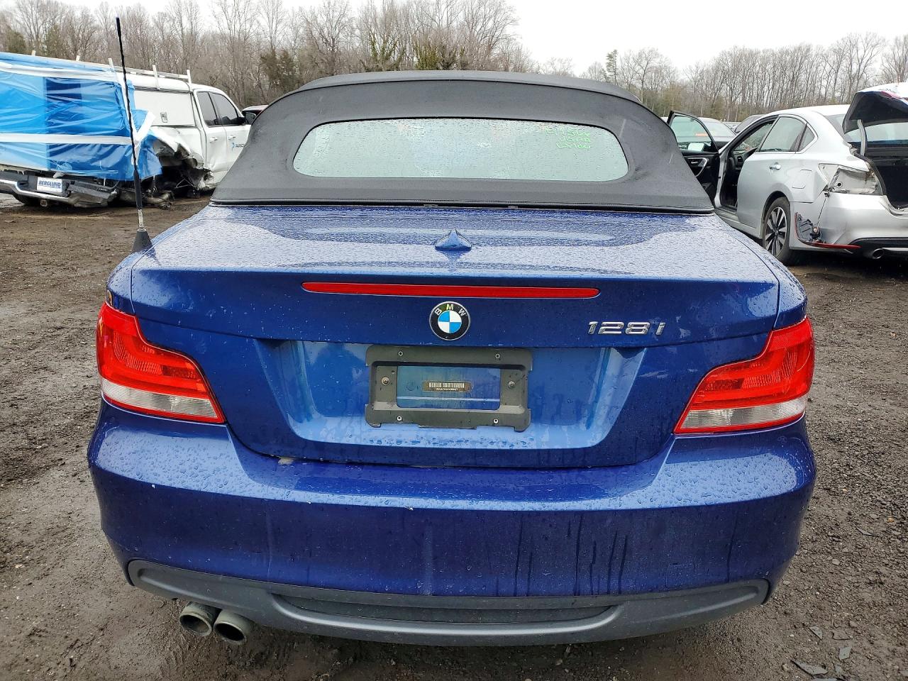 2012 BMW 1 series VIN WBAUL7C50CVM82997 photo 6