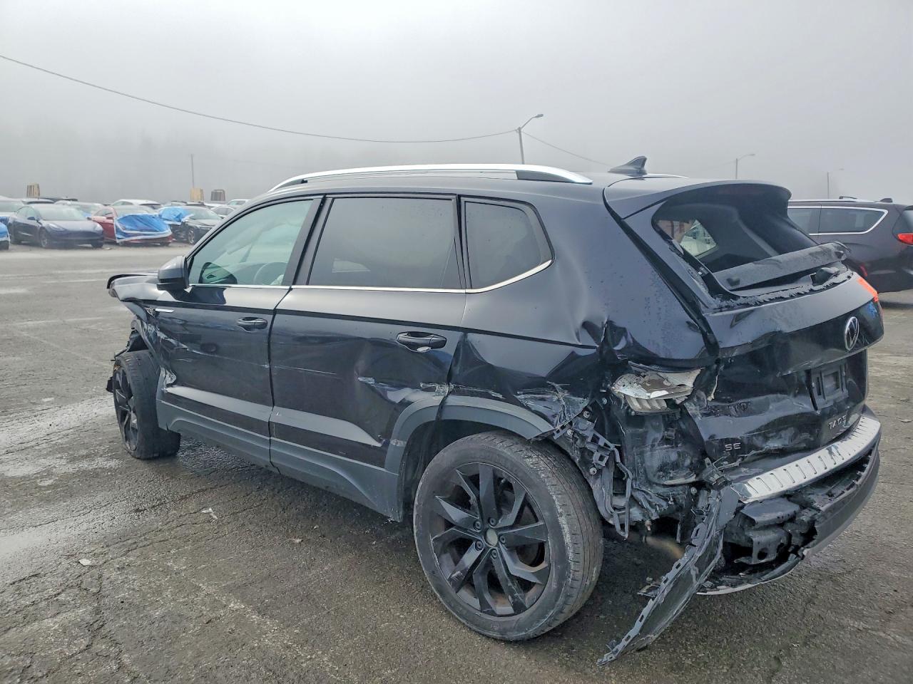 2023 Volkswagen Taos se VIN 3VVEX7B21PM323152 photo 2