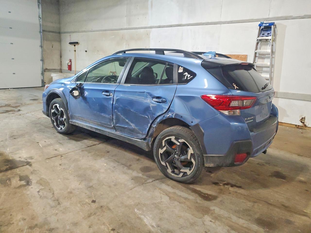 2023 Subaru Crosstrek VIN JF2GTHMC4PH269012 photo 2